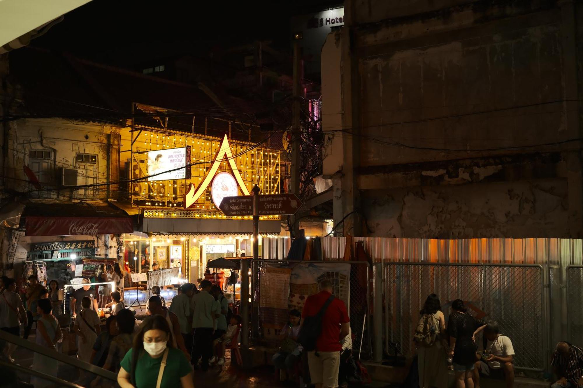 Hidden Gems In China Town, 2Br Apartment Bangkok Exterior photo